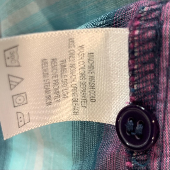 VINTAGE Vibrant button up - Picture 4 of 4